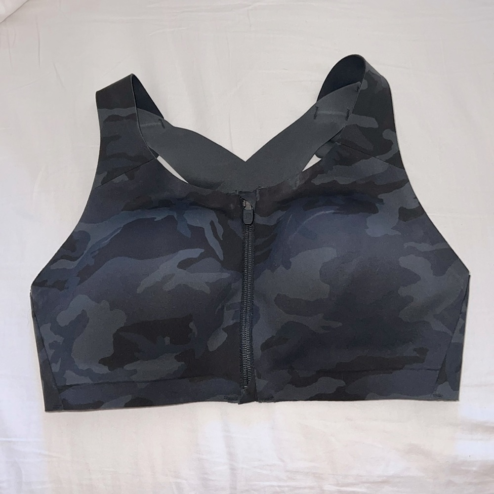 Lululemon Sports Bra Black and Gray Camo Zip Front